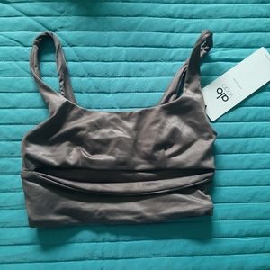 Alo yoga slit shine bra activewear